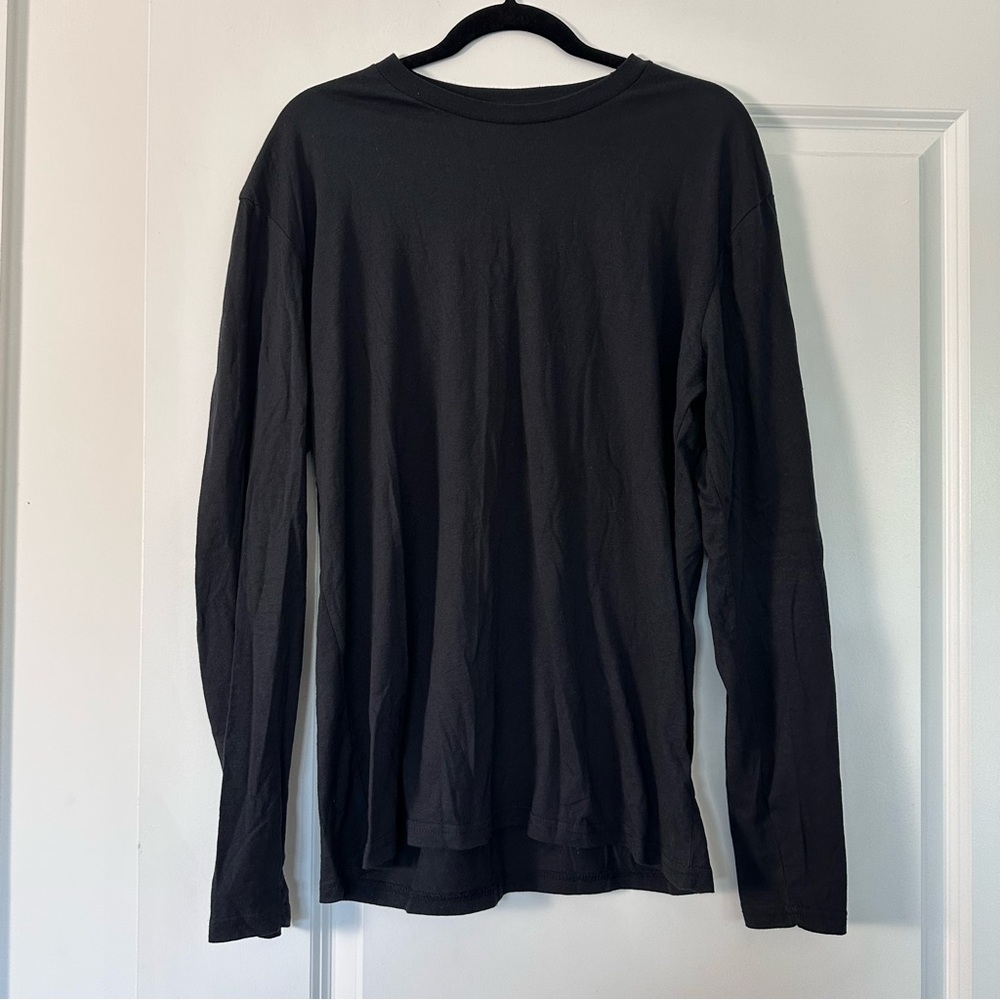 True Classics (Large) Longsleeve Crewneck T-Shirt in Black